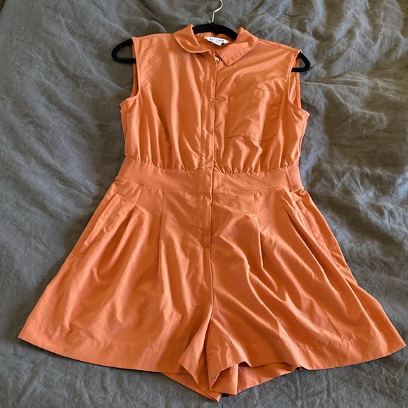 Athleta Brooklyn Romper in Clay size 8 Petite - Picture 4 of 7